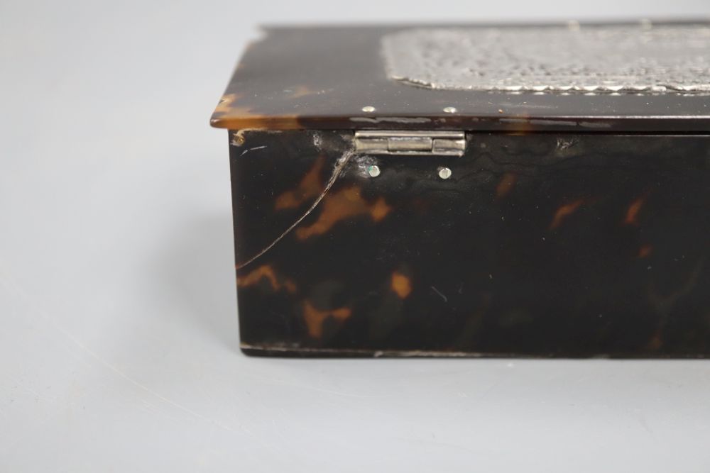 A tortoiseshell silver inlaid box, width 15cm